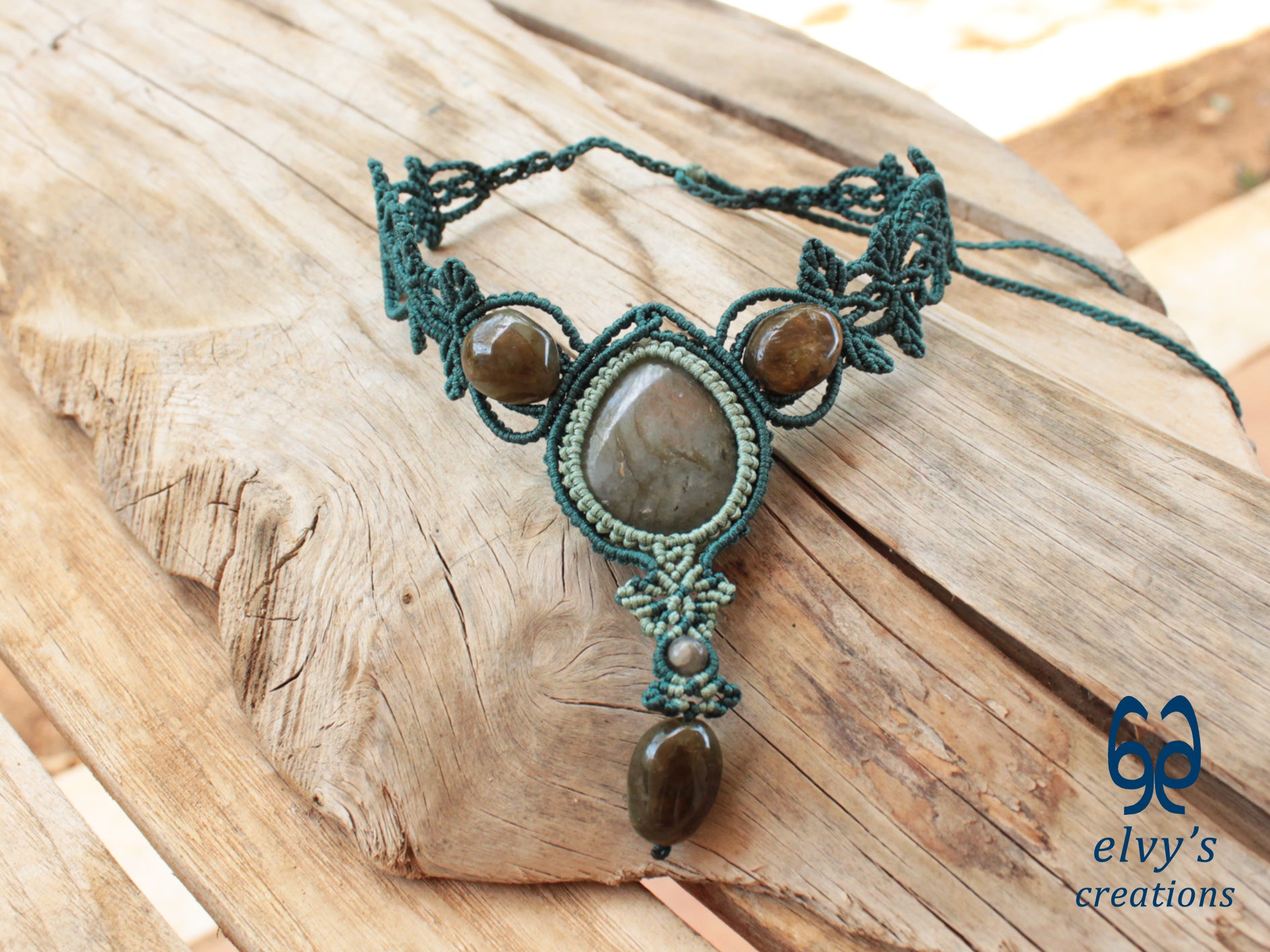 Green Macrame Necklace with Labradorite Gemstones