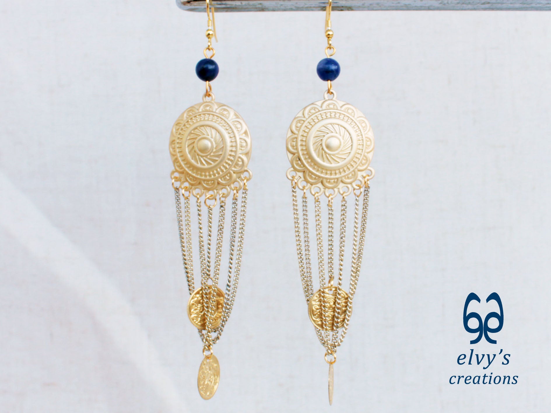 Gold Macrame Earrings with Hematite Gemstones Gypsy Earrings with Coins Boho Dangle with Coins, Μακραμέ Σκουλαρίκια με Χρυσά Φλουριά και Κρυστάλλους Σοδαλίτη