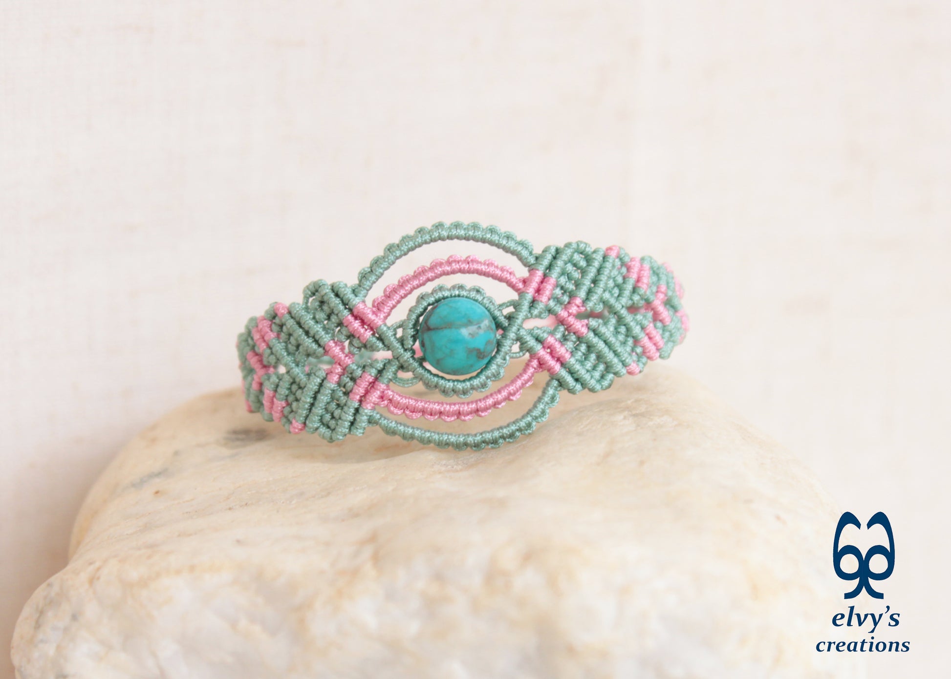 Handmade Green Macrame Bracelet, Turquoise Gemstones Boho Summer Bracelet